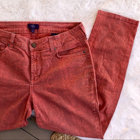 NYDJ | Sheri Python Print Skinny Jeans - Picture 9 of 15